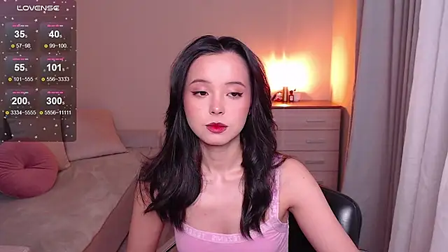 Snapshot of lia_hetty chatting on December 29, 2024, 2:21 pm lia hetty online show from December 29, 2024, 2:21 pm