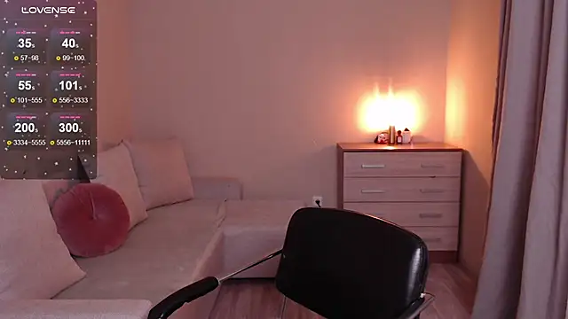 Snapshot of lia_hetty chatting on January 7, 2025, 3:23 pm lia hetty online show from January 7, 2025, 3:23 pm