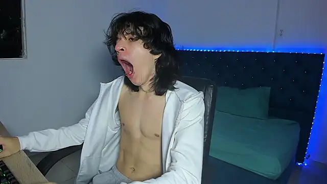 Snapshot of jack_grealish01 chatting on February 11, 2026, 3:17 am jack grealish01 online show from February 11, 2026, 3:17 am