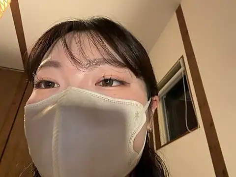 Snapshot of __Yui_ chatting on June 19, 2026, 1:39 pm Yui online show from June 19, 2026, 1:39 pm