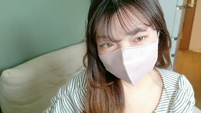   Yui  online show from March 6, 2026, 1:44 am