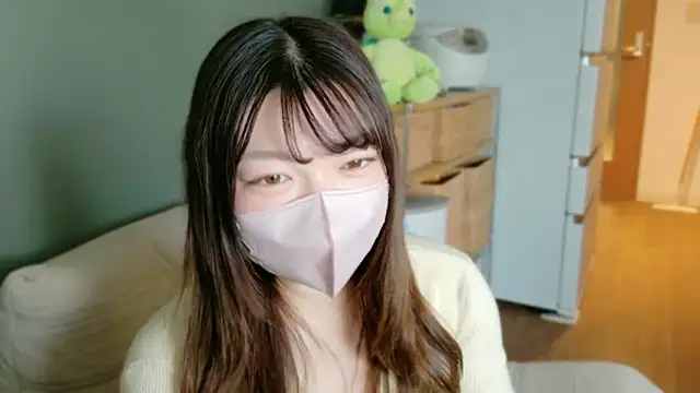   Yui  online show from February 20, 2026, 7:21 am