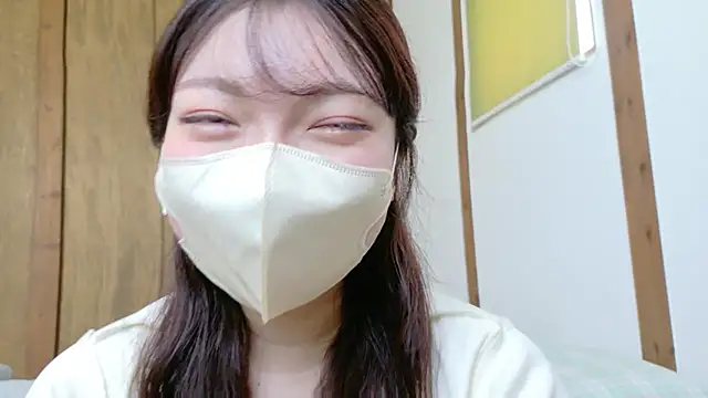 Snapshot of __Yui_ chatting on June 17, 2026, 1:05 am Yui online show from June 17, 2026, 1:05 am