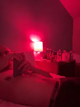 cloudyplay661 online show from February 5, 2026, 7:32 pm