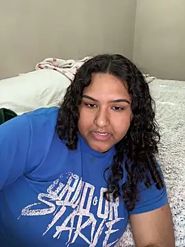 Angeliccreamyrican online show from April 1, 2026, 7:00 pm