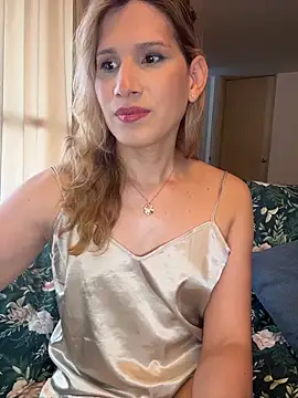 Snapshot of milablossom01 chatting on February 17, 2026, 9:56 pm milablossom01 online show from February 17, 2026, 9:56 pm