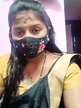 Snapshot of Tamil_Hot_Anu chatting on May 15, 2026, 10:24 am Tamil Hot Anu online show from May 15, 2026, 10:24 am