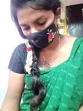 Tamil Hot Anu online show from February 15, 2026, 3:51 am