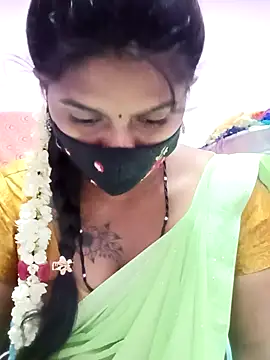 Tamil Hot Anu online show from April 6, 2026, 5:25 pm