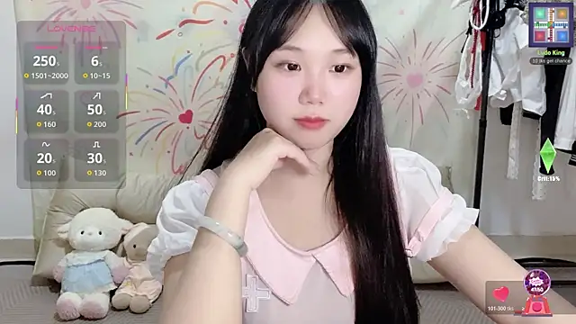 Snapshot of xiaoguai99 chatting on June 27, 2026, 1:28 pm xiaoguai99 online show from June 27, 2026, 1:28 pm