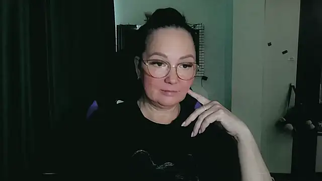 Snapshot of infinity_loveliness chatting on July 13, 2026, 7:29 am infinity loveliness online show from July 13, 2026, 7:29 am