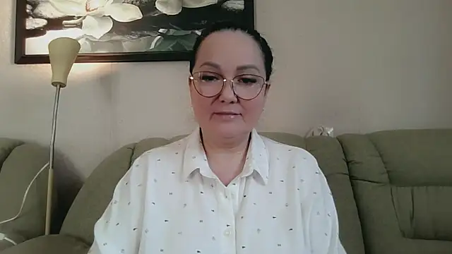 infinity loveliness online show from May 18, 2026, 5:34 am