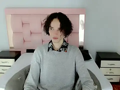 sora jun online show from April 3, 2026, 12:22 pm