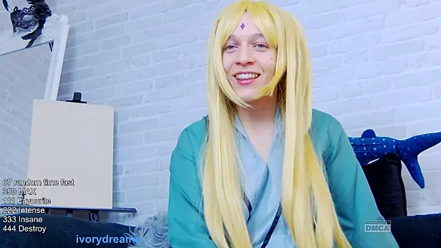 IvoryDreams online show from October 2, 2025, 7:50 pm