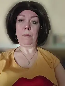 Snapshot of SweetTastes chatting on July 29, 2026, 11:42 am SweetTastes online show from July 29, 2026, 11:42 am