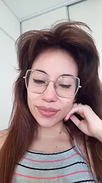 moodcisu online show from January 16, 2026, 3:16 pm