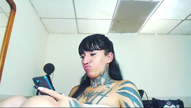 jazmin wolf online show from May 29, 2026, 5:08 pm