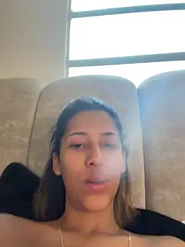 Snapshot of vicky_bass_ chatting on July 26, 2026, 11:00 pm vicky bass online show from July 26, 2026, 11:00 pm