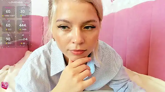 Snapshot of MinionFriend chatting on February 22, 2026, 11:23 am MinionFriend online show from February 22, 2026, 11:23 am