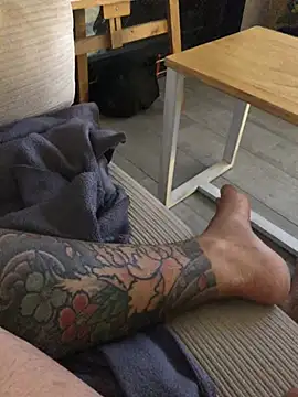 psilocibina22 online show from February 20, 2026, 3:58 am