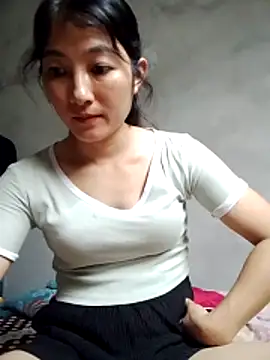 Asami 6868 online show from March 16, 2026, 4:42 am