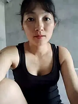 Snapshot of Asami_6868 chatting on May 28, 2026, 4:09 am Asami 6868 online show from May 28, 2026, 4:09 am