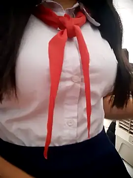 Snapshot of lina_loveee chatting on July 7, 2026, 7:34 am lina loveee online show from July 7, 2026, 7:34 am