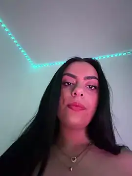 Snapshot of Marisa_ass chatting on May 17, 2026, 8:20 pm Marisa ass online show from May 17, 2026, 8:20 pm