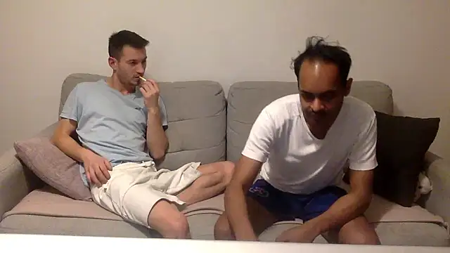 batschi0512 online show from January 11, 2026, 8:38 pm