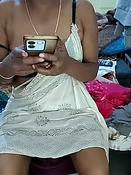 Snapshot of Meena_Meenakshi chatting on January 16, 2026, 9:30 pm Meena Meenakshi online show from January 16, 2026, 9:30 pm