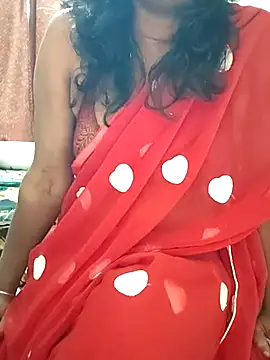 Snapshot of Meena_Meenakshi chatting on February 11, 2026, 11:10 am Meena Meenakshi online show from February 11, 2026, 11:10 am