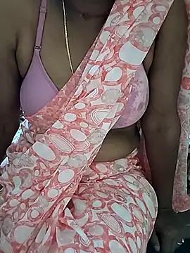 Snapshot of Meena_Meenakshi chatting on February 2, 2026, 4:33 am Meena Meenakshi online show from February 2, 2026, 4:33 am