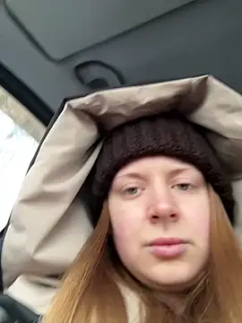 BlondeHott online show from February 3, 2026, 6:40 am