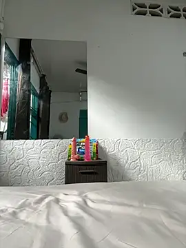 lriana miller online show from February 8, 2026, 6:05 pm