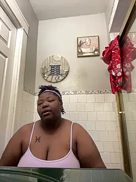 Chocolatebunnyxx96 online show from March 4, 2026, 4:26 pm