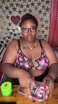 Chocolatebunnyxx96 online show from February 15, 2026, 10:52 pm