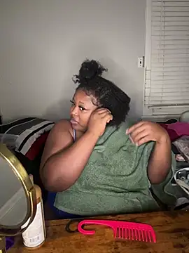 Chocolatebunnyxx96 online show from April 11, 2026, 2:08 am