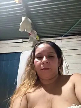 chiquitahot  online show from March 22, 2026, 4:16 am