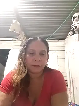 chiquitahot  online show from April 10, 2026, 4:52 am