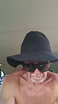 Getemhot online show from March 20, 2026, 4:57 am