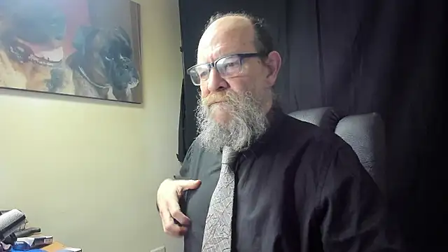 Snapshot of Uncle_Hottie chatting on January 18, 2026, 3:48 pm Uncle Hottie online show from January 18, 2026, 3:48 pm