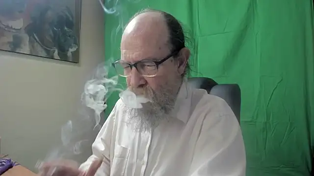 Snapshot of Uncle_Hottie chatting on March 19, 2026, 6:08 pm Uncle Hottie online show from March 19, 2026, 6:08 pm