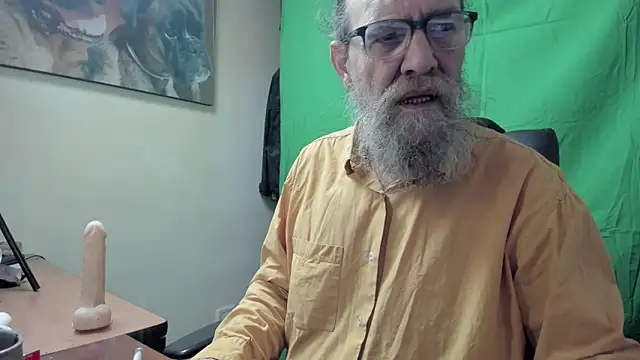 Snapshot of Uncle_Hottie chatting on March 13, 2026, 5:29 pm Uncle Hottie online show from March 13, 2026, 5:29 pm