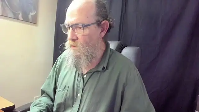 Snapshot of Uncle_Hottie chatting on March 25, 2026, 9:03 pm Uncle Hottie online show from March 25, 2026, 9:03 pm