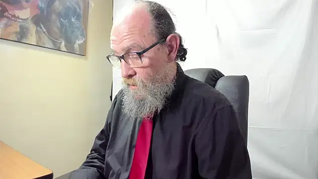 Snapshot of Uncle_Hottie chatting on February 11, 2026, 8:52 pm Uncle Hottie online show from February 11, 2026, 8:52 pm