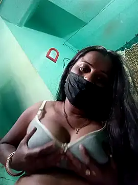 debpriyasen92 online show from February 16, 2026, 7:29 am