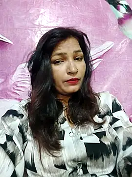 Priyaa 1433 online show from July 5, 2026, 4:30 am