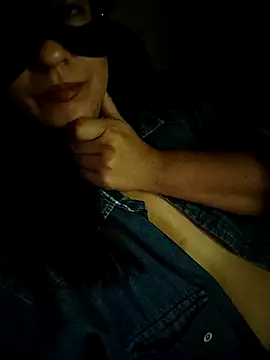 Velmoramoon11 online show from January 17, 2026, 7:56 am