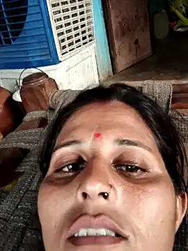Snapshot of Bhavna8080 chatting on July 3, 2026, 1:06 pm Bhavna8080 online show from July 3, 2026, 1:06 pm