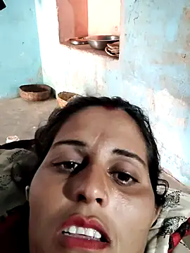 Snapshot of Bhavna8080 chatting on July 10, 2026, 3:28 am Bhavna8080 online show from July 10, 2026, 3:28 am